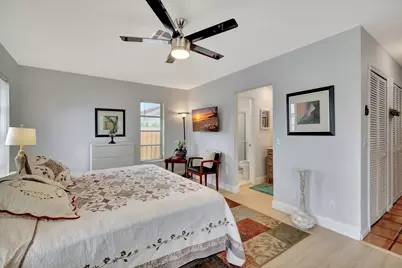 577 SW 24th Avenue, Boynton Beach, FL 33435 - Photo 17