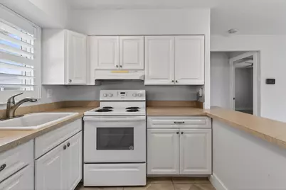 3060 Meridian Way N #8, Palm Beach Gardens, FL 33410 - Photo 7