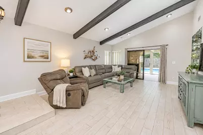 980 Rainberry Lake Drive, Delray Beach, FL 33445 - Photo 9