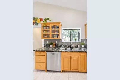 980 Rainberry Lake Drive, Delray Beach, FL 33445 - Photo 5