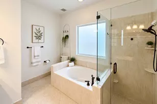 6841 NW 81st Ct, Parkland, FL 33067 - Photo 17