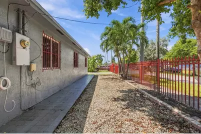 4952 NW 21st Avenue, Miami, FL 33142 - Photo 43