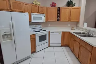 8924 Sandshot Ct, Port Saint Lucie, FL 34986 - Photo 7