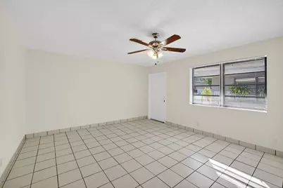2500 SW 18th Terrace #3, Fort Lauderdale, FL 33315 - Photo 17