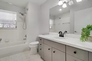 7333 Burgess Dr, Lake Worth, FL 33467 - Photo 9