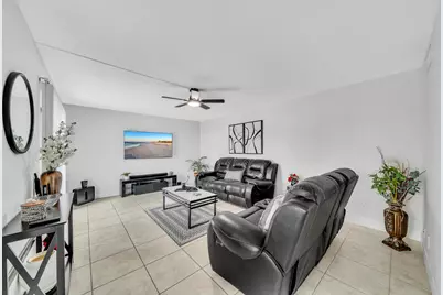 2228 White Pine Circle #A, Greenacres, FL 33415 - Photo 29