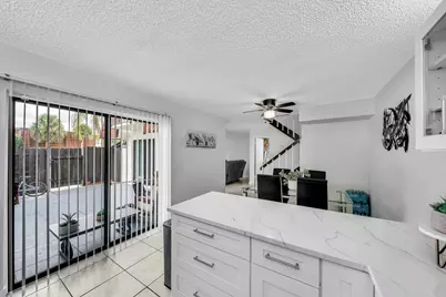 2228 White Pine Circle #A, Greenacres, FL 33415 - Photo 7
