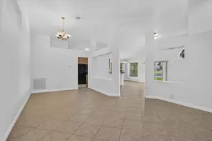 4003 W Hamilton Ky, West Palm Beach, FL 33411 - Photo 9