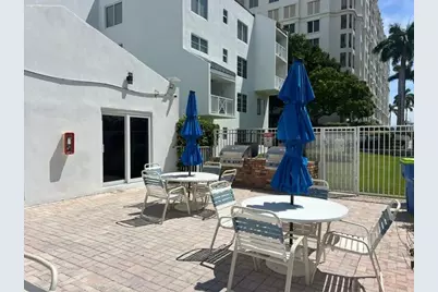 2860 NE 14th Street Causeway #405 D, Pompano Beach, FL 33062 - Photo 5