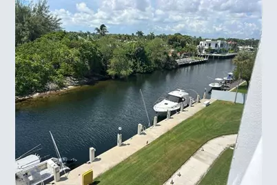 2860 NE 14th Street Causeway #405 D, Pompano Beach, FL 33062 - Photo 1