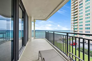 5460 N Ocean Dr, Riviera Beach, FL 33404 - Photo 11
