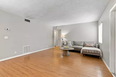 308 Knotty Pine Circle #D-1, Greenacres, FL 33463 - Photo 5