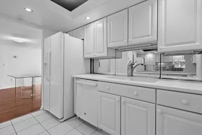 5200 N Flagler Drive #2402, West Palm Beach, FL 33407 - Photo 21