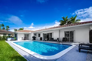 1250 SE 10th St, Deerfield Beach, FL 33441 - Photo 3