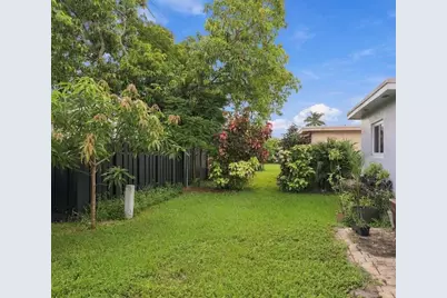 2294 NW 81st Terrace, Sunrise, FL 33322 - Photo 25