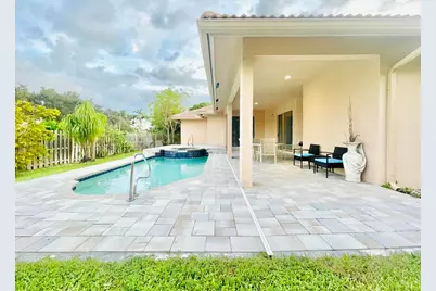 13620 Folkestone Court W, Wellington, FL 33414 - Photo 41