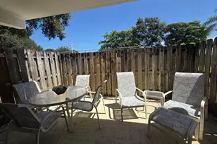3402 Gardens E Dr, Palm Beach Gardens, FL 33410 - Photo 17