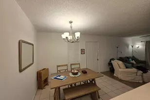 3402 Gardens E Dr, Palm Beach Gardens, FL 33410 - Photo 7