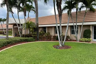 140 Lake Nancy Ln, West Palm Beach, FL 33411 - Photo 25