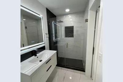 528 N Margaret Court, West Palm Beach, FL 33413 - Photo 23