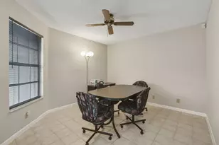 8429 Waterford Cir, Tamarac, FL 33321 - Photo 11