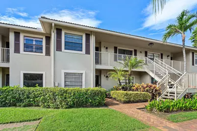 36 Stratford Lane W #F, Boynton Beach, FL 33436 - Photo 3