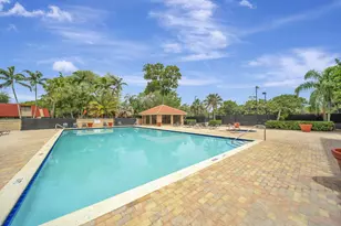 8105 Severn Dr, Boca Raton, FL 33433 - Photo 45