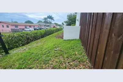 1197 W 35th Street #1, Riviera Beach, FL 33404 - Photo 11