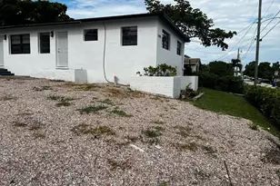 1197 W 35th St, Riviera Beach, FL 33404 - Photo 9