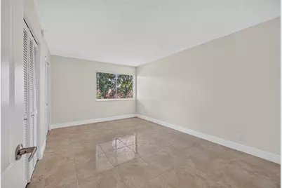 10765 Cleary Boulevard #307, Plantation, FL 33324 - Photo 17