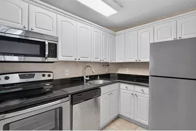 10765 Cleary Boulevard #307, Plantation, FL 33324 - Photo 13