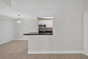 10765 Cleary Blvd, Plantation, FL 33324 - Photo 9
