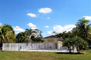 1145 Golden Lakes Blvd, West Palm Beach, FL 33411 - Photo 45