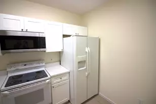 1145 Golden Lakes Blvd, West Palm Beach, FL 33411 - Photo 11