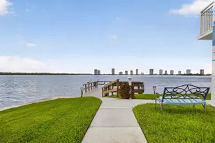111 Shore Ct, North Palm Beach, FL 33408 - Photo 5
