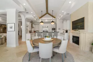 13199 Halifax Ct, Wellington, FL 33414 - Photo 11