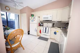 727 Sunny Pine Way, Greenacres, FL 33415 - Photo 7
