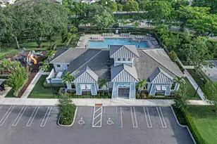 165 Sherwood Forest Dr, Delray Beach, FL 33445 - Photo 43