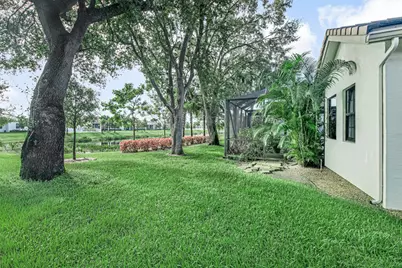 165 Sherwood Forest Drive, Delray Beach, FL 33445 - Photo 37