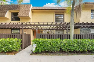 1142 N University Dr, Plantation, FL 33322 - Photo 1