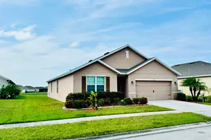 2251 SW Garfield Dr SW, Vero Beach, FL 32968 - Photo 13