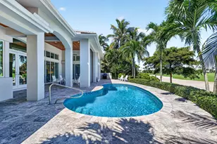7037 SE Harbor Cir, Stuart, FL 34996 - Photo 47