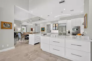 7037 SE Harbor Cir, Stuart, FL 34996 - Photo 19