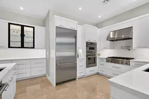 7037 SE Harbor Cir, Stuart, FL 34996 - Photo 17