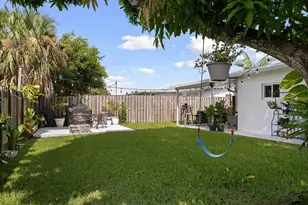 8980 NW 25th St, Sunrise, FL 33322 - Photo 33