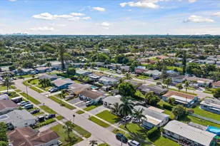 8980 NW 25th St, Sunrise, FL 33322 - Photo 45