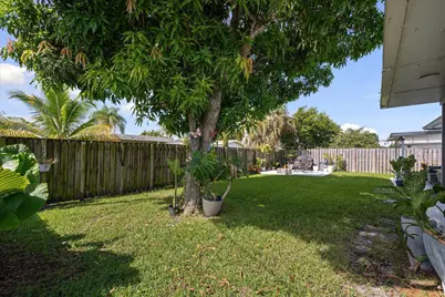 8980 NW 25th Street, Sunrise, FL 33322 - Photo 31