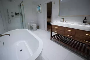 247 SE 3rd Ave, Delray Beach, FL 33483 - Photo 35