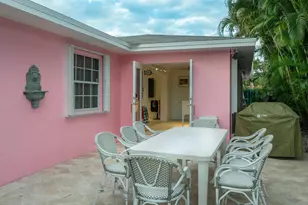 247 SE 3rd Ave, Delray Beach, FL 33483 - Photo 5