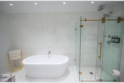 247 SE 3rd Avenue, Delray Beach, FL 33483 - Photo 37